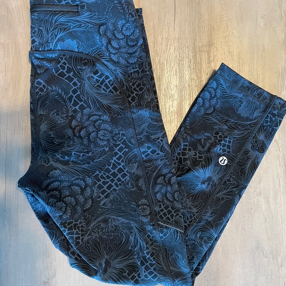 Lululemon Speed Up Crop 21” - Mach Blue